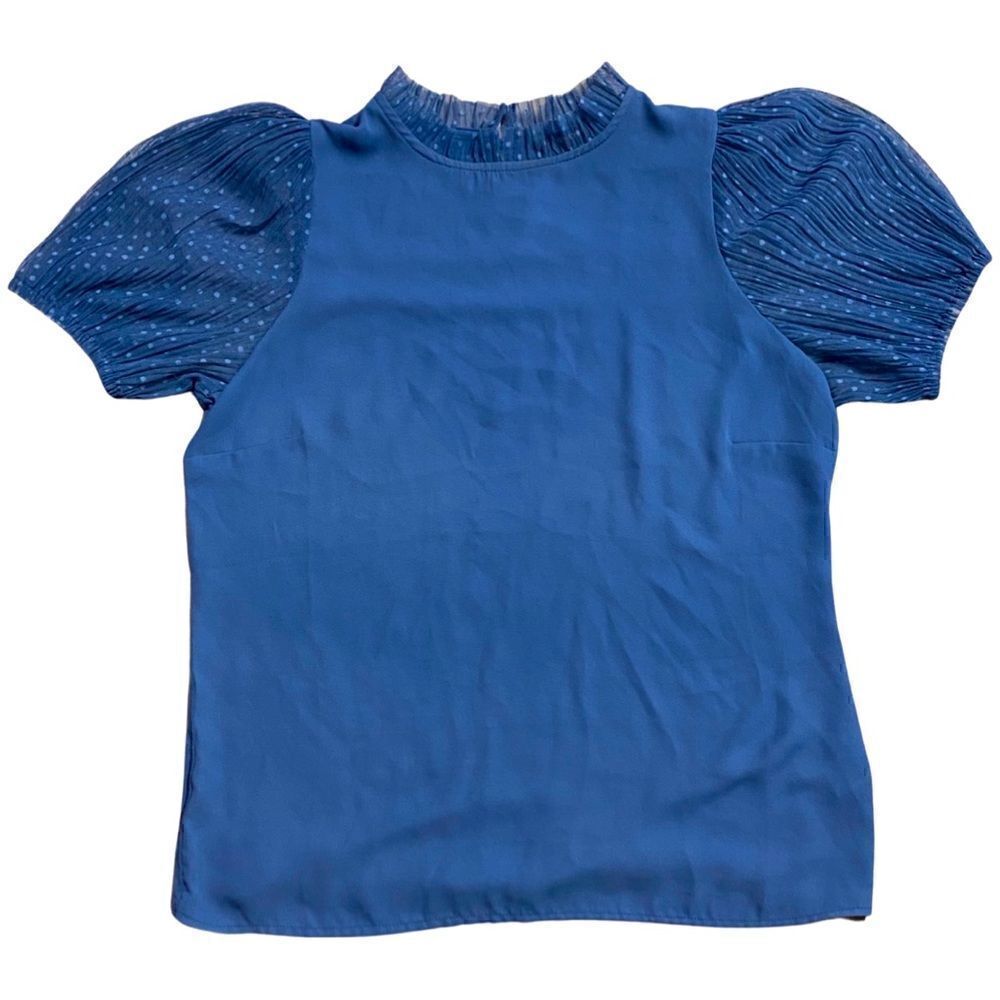 T-Shirt – Size Small RW&Co Mesh Sleeve Blue Top